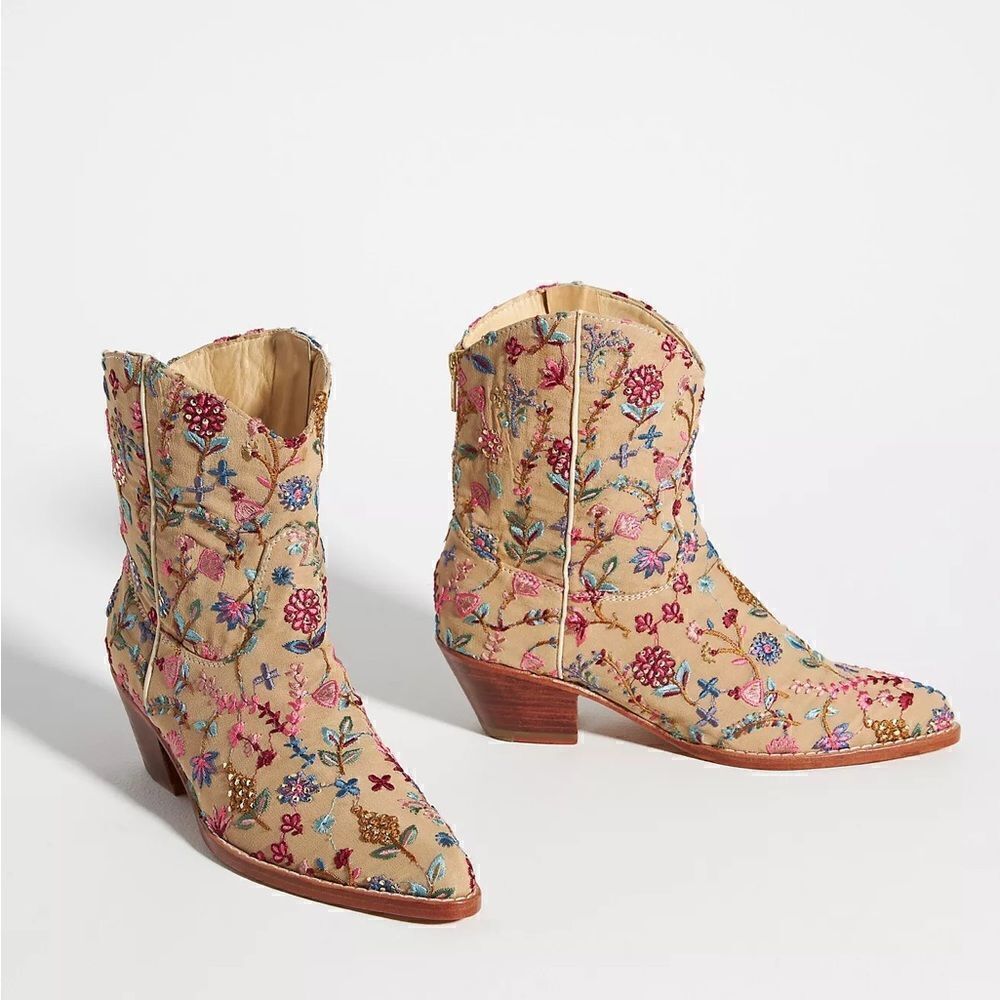 Anthropologie MOMO NEW YORK Embellished Floral Boots